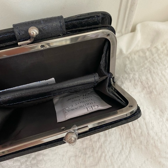 Patricia Nash *Iberia*Wallet *Borse*Keychain &*Rivella* c/b Set. NWT - Picture 8 of 13